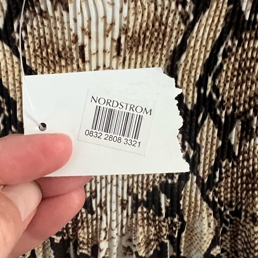 Gibson Python Print Dress NWT - Picture 8 of 10
